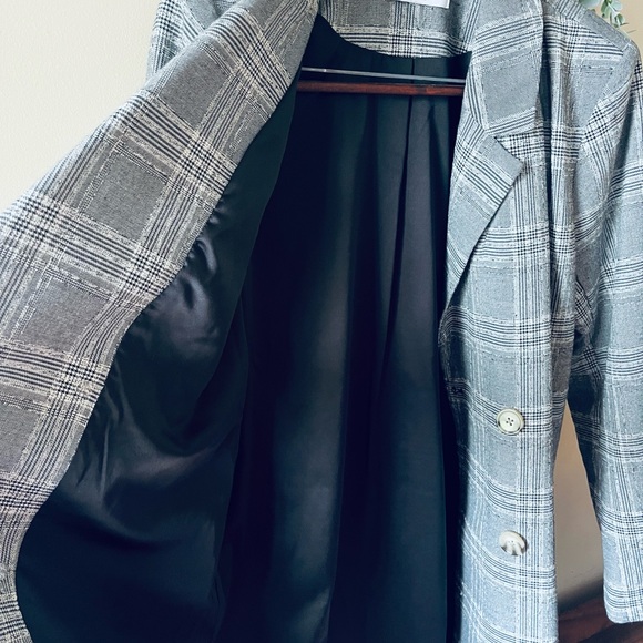 L'Academie Gray Plaid Double-Breasted Wool Blend Trench Coat - Picture 4 of 7